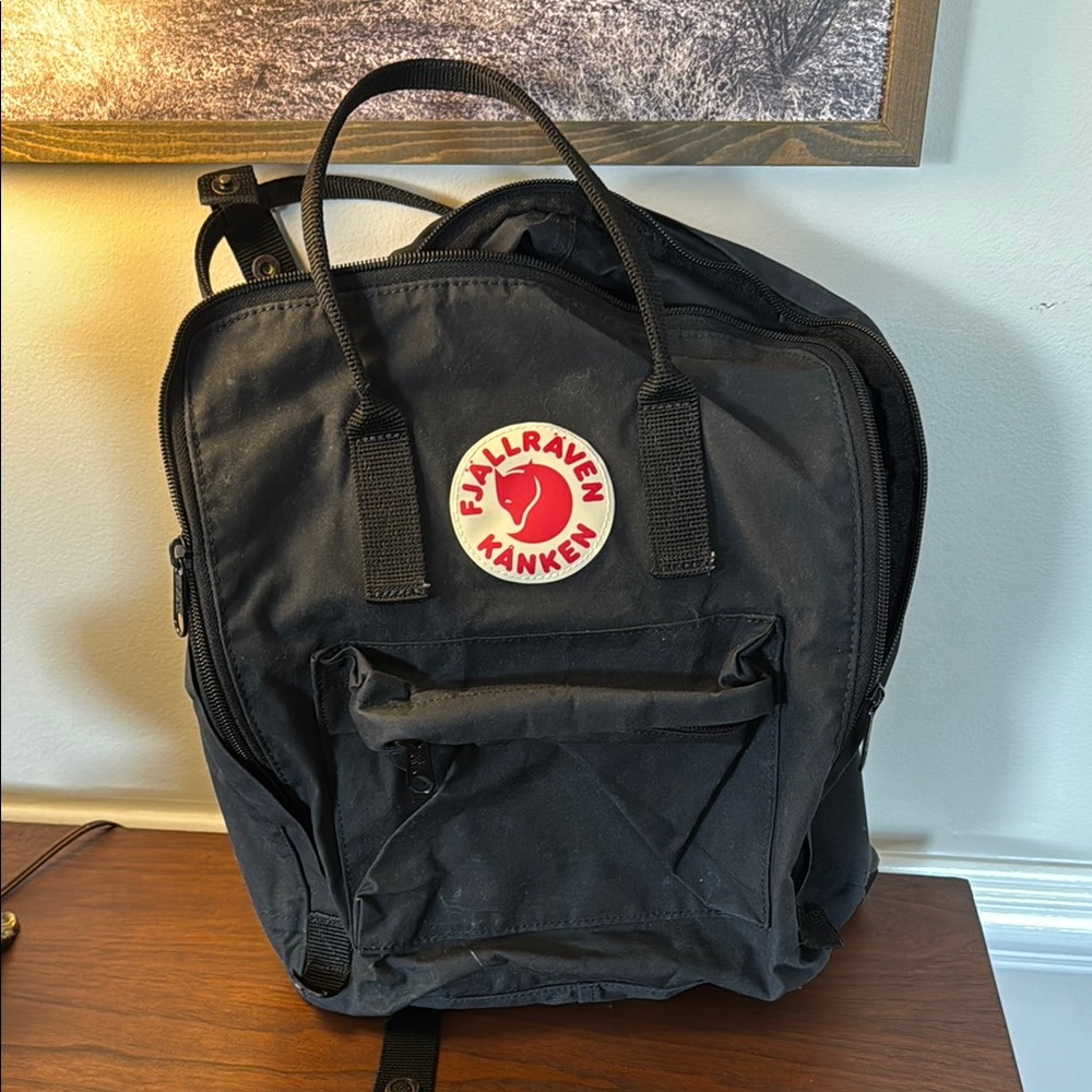 Fjällräven Kånken Black Backpack